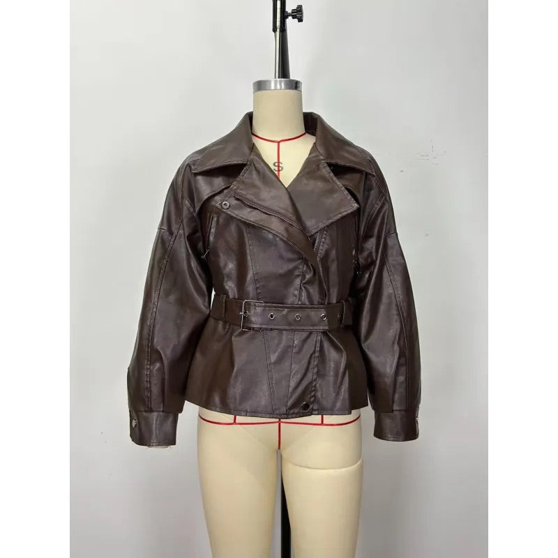 Veste en cuir tendance avec ceinture